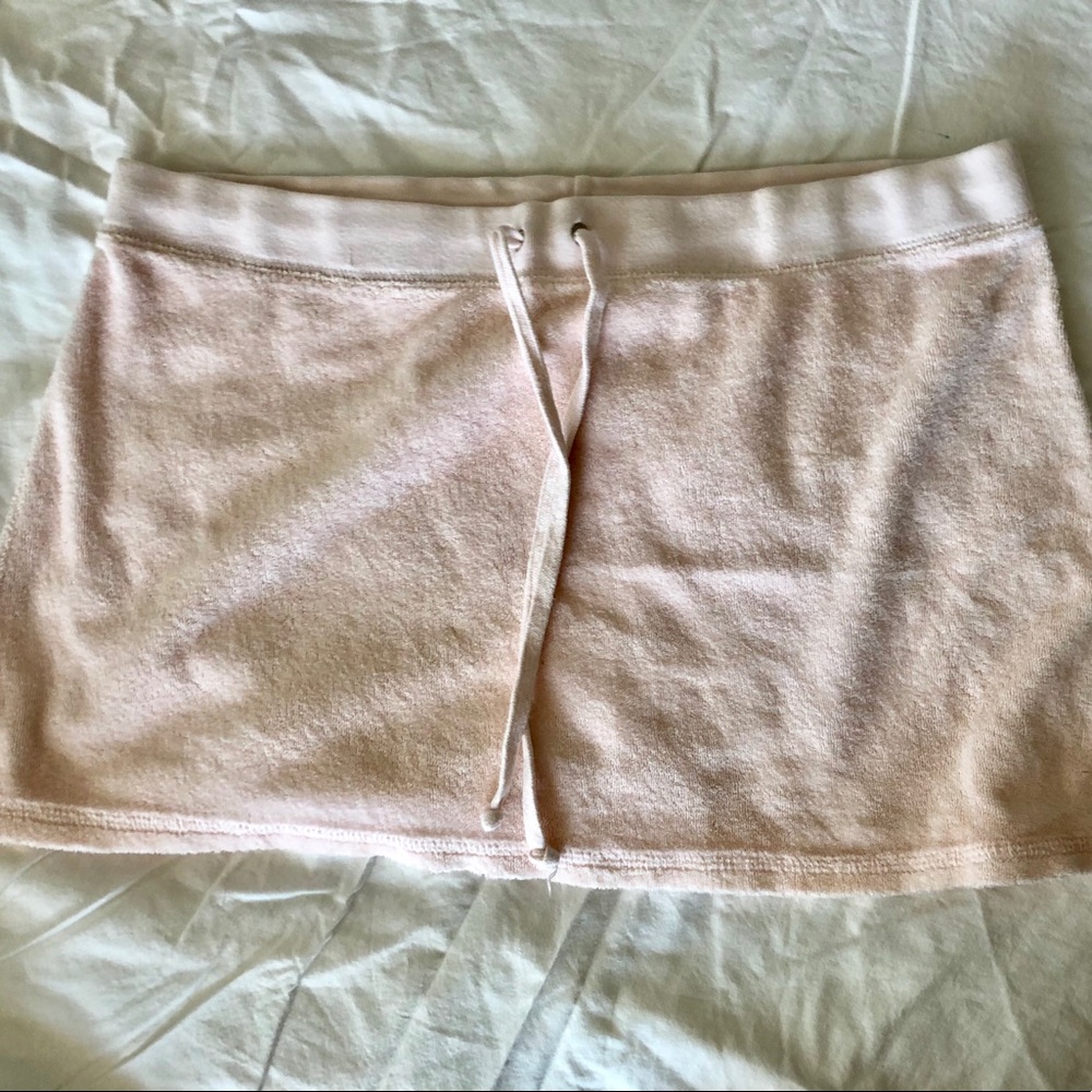 Juicy couture velour skirt!